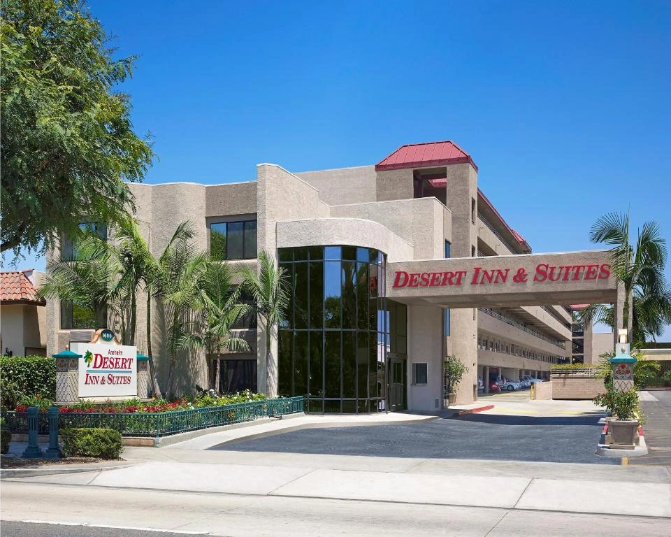 Anaheim Desert Inn and Suites